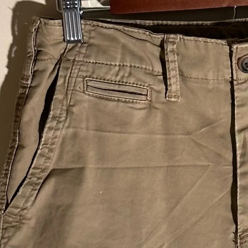 American Eagle Cargo Khaki Shorts Men’s 29 Preppy Style – 11” Inseam